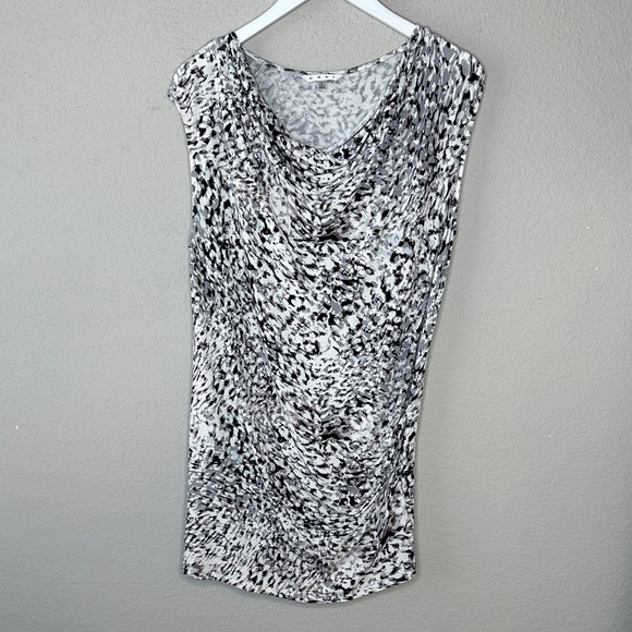 CAbi Lana Drape Neck Side Ruched Sleeveless  Animal Print Top Style #734 Size L - Picture 2 of 12